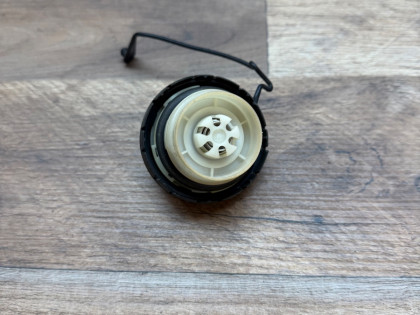 Пробка бензобака ACV40