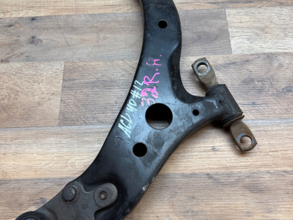 Рычаг передний правый ACV40