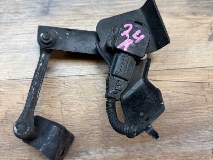 Датчик высоты дорожного просвета RE4