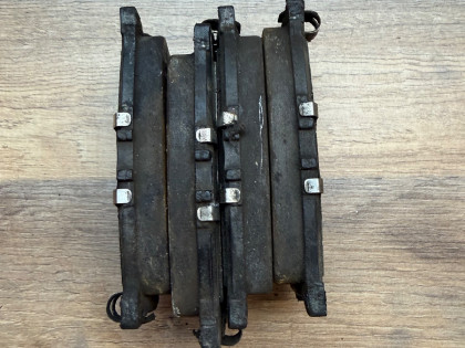 Колодки тормозные задние ACV40