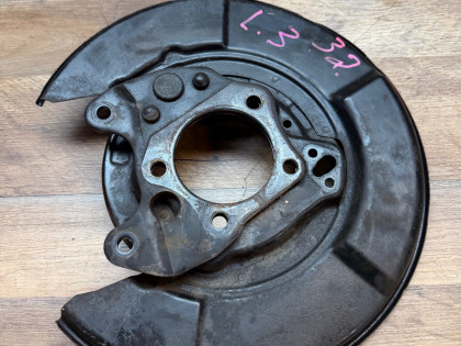 кожух тормозного диска ACV40