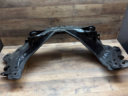 Балка задняя RE4