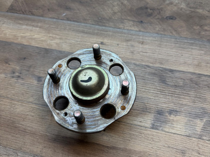 Ступица задняя CF3