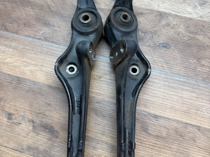 Рычаги передние CF3