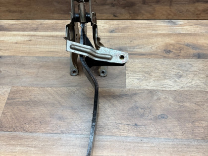 Педаль тормоза CF3