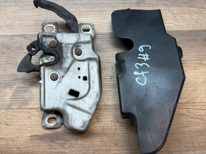 Замок капота CF3