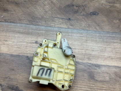 Замок двери передний правый CF3