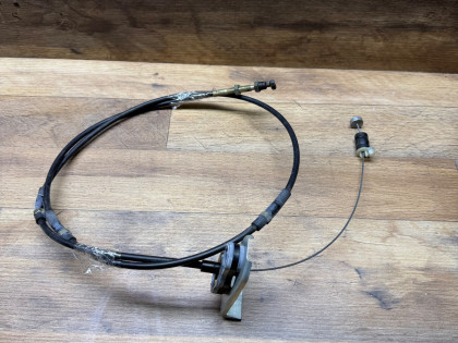 Тросик газа