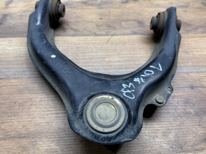 Рычаг передний левый