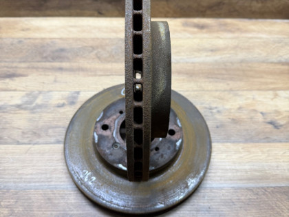 Диски тормозные передние