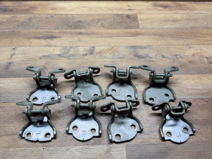 Петли двери