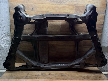 Балка задняя