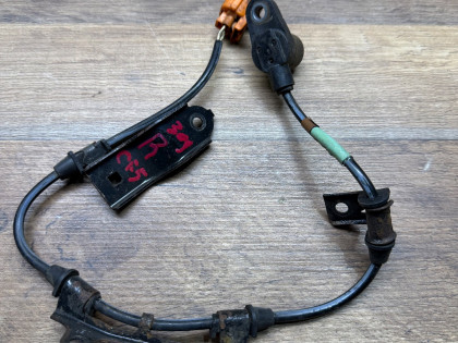 Датчик ABS задний правый