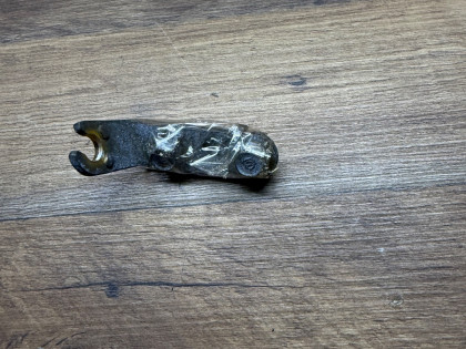 крепление троса газа HONDA ACCORD