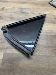 стекло двери заднее левое треугольник HONDA ACCORD TORNEO OEM 73455-S0A-900 CF3 CF4 CF5 CL1 CL3 2000