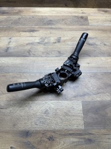 блок подрулевых переключателей