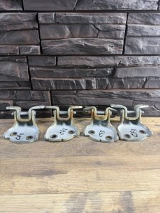 Петли дверей передних HONDA ACCORD