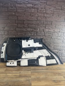 Обшивка багажника правая HONDA MDX YD1 2004