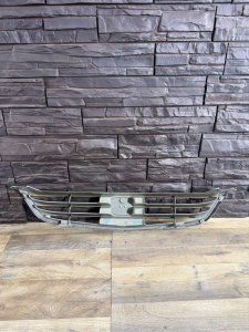 Решетка радиатора HONDA ODYSSEY OEM 71120S3RA0030 RA8 2000