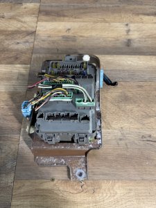 Блок предохранителей ЛЕВЫЙ HONDA ODYSSEY OEM 38850S3N013 RA8 2000