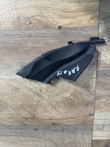 Уплотнитель жабо уголок правый HONDA ODYSSEY OEM 74211-S3N-000 RA8 2002