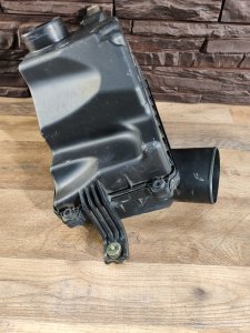 Корпус воздушного фильтра HONDA TORNEO CL3 2000