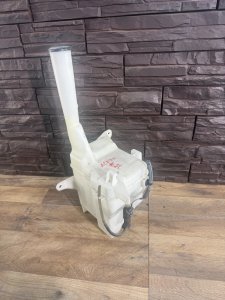 Бачок омывателя TOYOTA CAMRY ACV30 2004