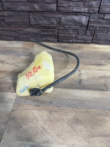 Бачок расширительный TOYOTA CAMRY