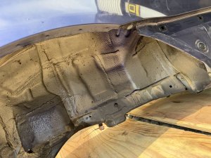 Крыло задние левое HONDA STREAM RN1 2002