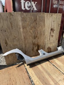 ПОРОГ КУЗОВНОЙ правый MAZDA AXELA