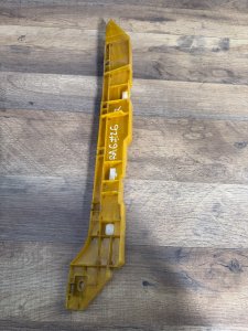 Крепление заднего бампера правое HONDA ODYSSEY RA6 RA7 RA8 RA9 2000