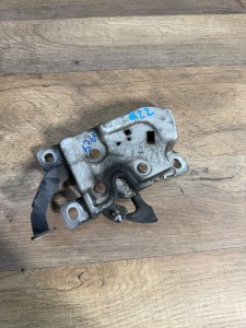 Замок капота HONDA ODYSSEY RA6 RA7 RA8 RA9 2000