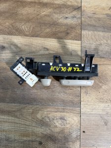 кнопки регулировки сидений TOYOTA CAMRY ACV30 2004