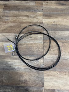 Тросик багажника MAZDA AXELA