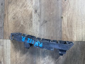 Крепление переднего бампера правое HONDA STREAM
