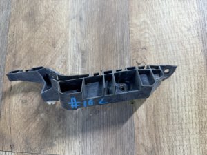 Крепление переднего бампера левое HONDA ACCORD