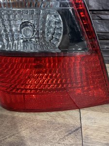 Фонарь задний левый HONDA ODYSSEY RA6 RA7 RA8 RA9 2002