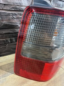 Фонарь задний левый HONDA ODYSSEY RA6 RA7 RA8 RA9 2002