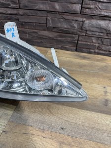 Фара правая TOYOTA CAMRY ACV30 2004