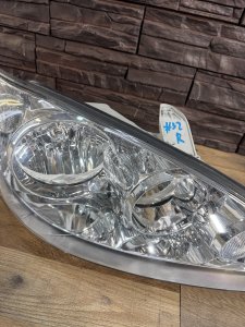 Фара правая TOYOTA CAMRY ACV30 2004