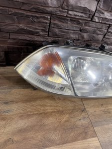 Фара правая HONDA MDX YD1 2004