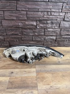 Фара правая TOYOTA CAMRY ACV30 ACV35 2002