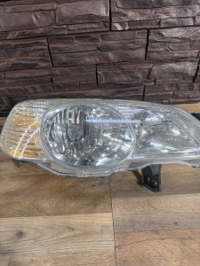Фара правая HONDA ODYSSEY RA6 RA7 RA8 RA9 2000