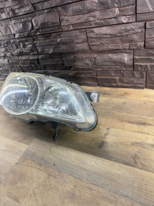 Фара правая HONDA ODYSSEY RA6 RA7 RA8 RA9 2000