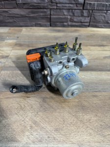 Блок ABS HONDA STREAM RN1 2002
