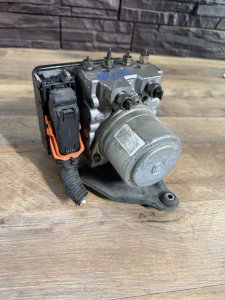 Блок ABS HONDA MDX YD1 2004