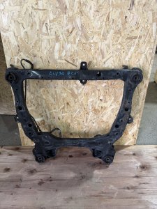 Балка подвески ПЕРЕДНЯЯ TOYOTA CAMRY ACV30 2002