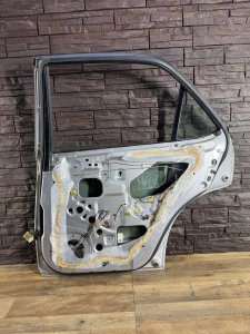 Дверь задняя правая HONDA ACCORD TORNEO CF3 CF4 CF5 CL1 CL3 2000
