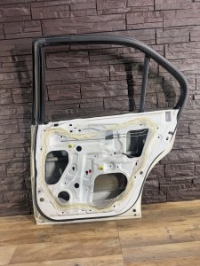 Дверь задняя правая HONDA RAFAGA CE4 1994