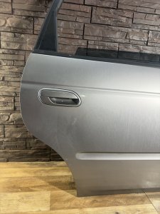 Дверь задняя правая HONDA ODYSSEY RA6 RA7 RA8 RA9 2000